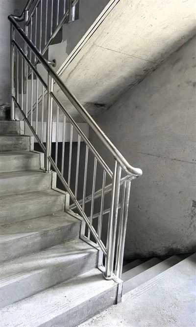 Treppengeländer aus Edelstahl für den Innenbereich